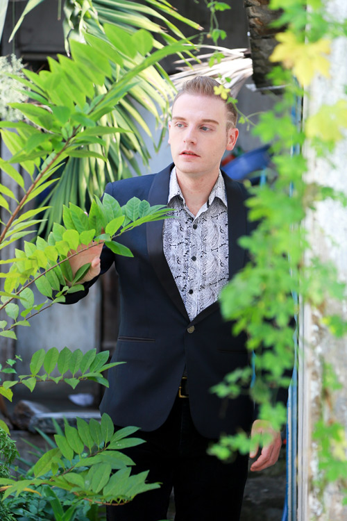 Kyo York khiến bạn diễn nữ bối rối - 4