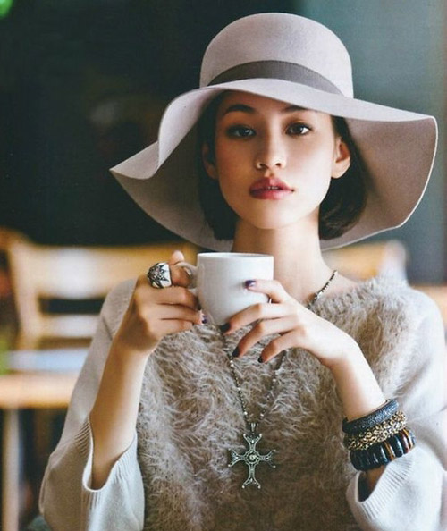 Valentine: Chúng ta vẫn đang đi lạc - 1