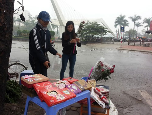 Hoa tươi ế ẩm trong ngày Valentine - 3