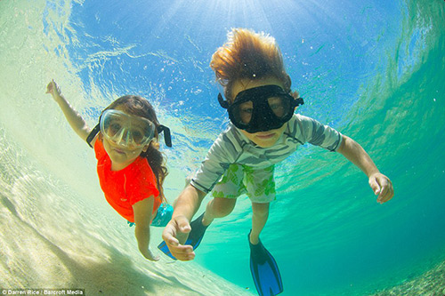 Tình bạn tuyệt vời của những đứa trẻ và cá voi - 9