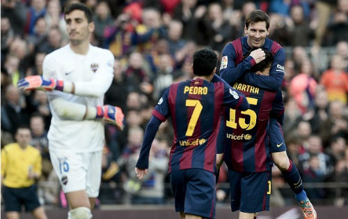 Barca – Levante: Tuyệt phẩm của Suarez - 1