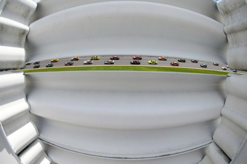 Những hình ảnh ấn tượng nhất 2014: Persie - Người Hà Lan bay (P4) - 2