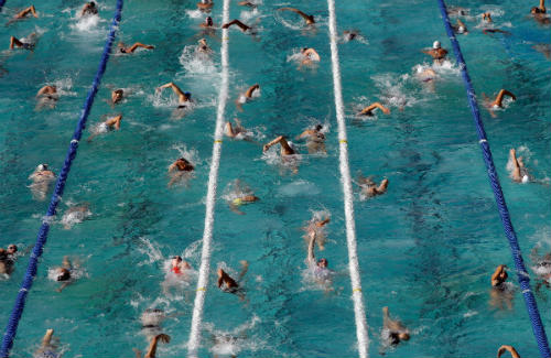 Những hình ảnh ấn tượng nhất 2014: Persie - Người Hà Lan bay (P4) - 7