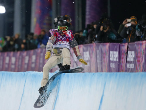 Những hình ảnh ấn tượng nhất 2014: Persie - Người Hà Lan bay (P4) - 8