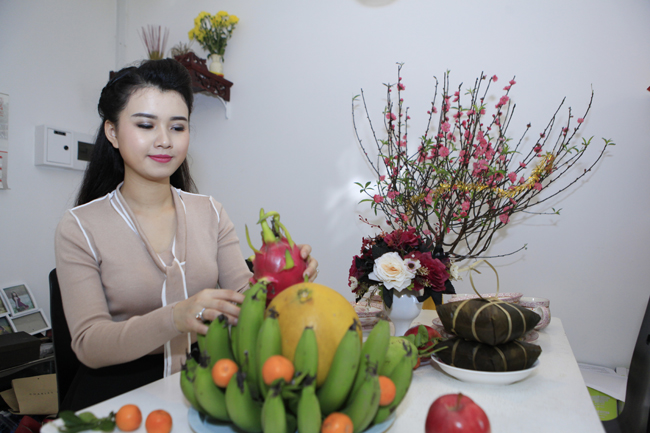 Căn hộ tràn ngập sắc xuân của MC Hương Giang - 4