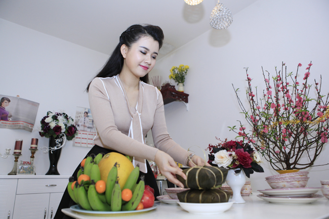 Căn hộ tràn ngập sắc xuân của MC Hương Giang - 5