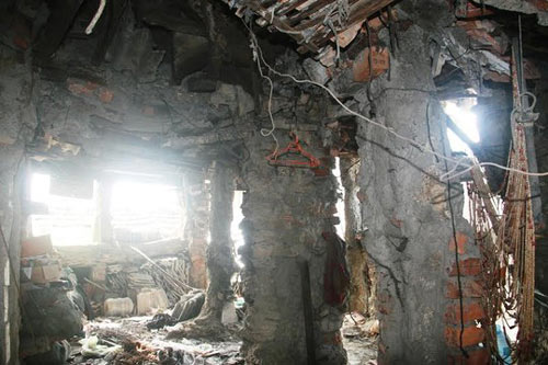 "Ớn lạnh" căn nhà tự xây của dị nhân Quảng Nam - 8