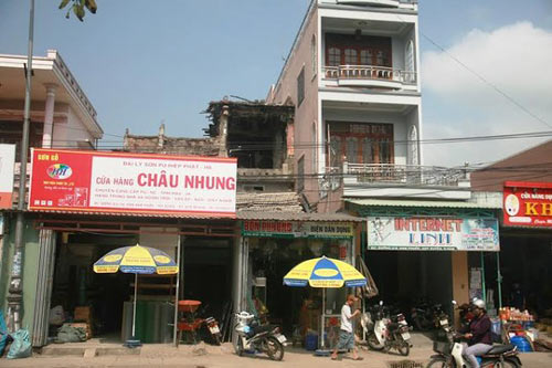 "Ớn lạnh" căn nhà tự xây của dị nhân Quảng Nam - 2