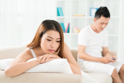 Tủi nhục khi chồng coi thường là kẻ ăn bám - 1