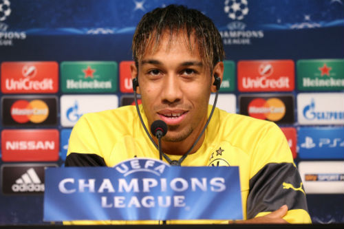 Tin HOT tối 24/2: Giai cả nhà Becks gây thất vọng ở Arsenal - 2