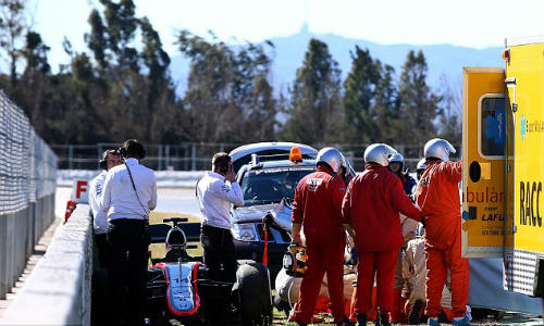 McLaren lo sốt vó vụ Alonso tai nạn nghiêm trọng - 1
