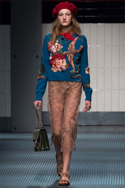 Gucci khiến giới mộ điệu say mê vì gợi cảm phá cách - 2
