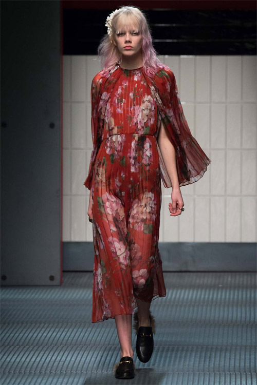 Gucci khiến giới mộ điệu say mê vì gợi cảm phá cách - 13