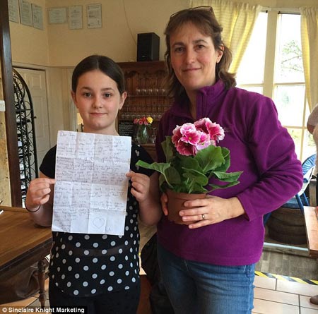 Bức thư cảm động của cô bé 10 tuổi viết cho người cha đã mất - 1