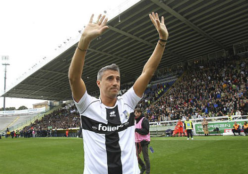 Tin HOT tối 27/2: Arsenal gọi, Henry sẵn sàng nhận lời - 2