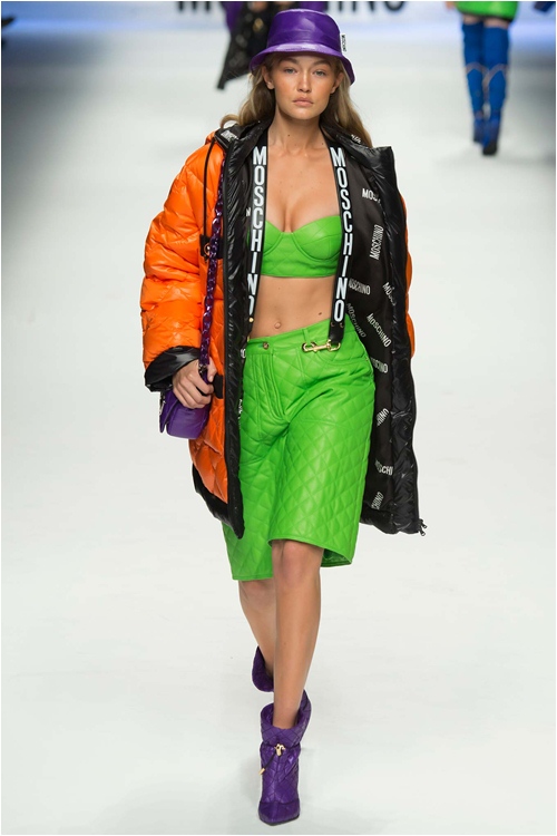 Kích thích thị giác với Moschino FW 2015 - 2