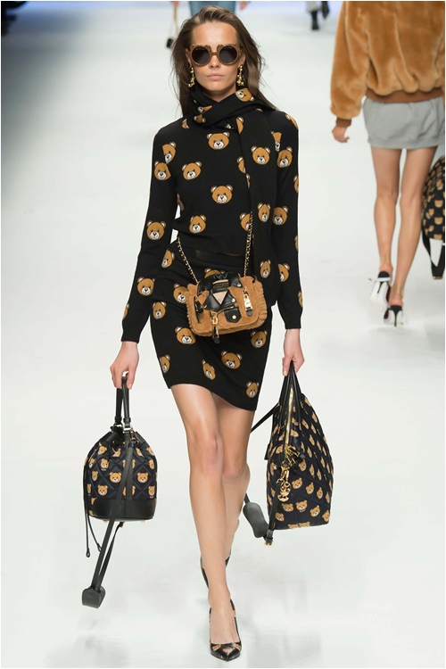 Kích thích thị giác với Moschino FW 2015 - 4