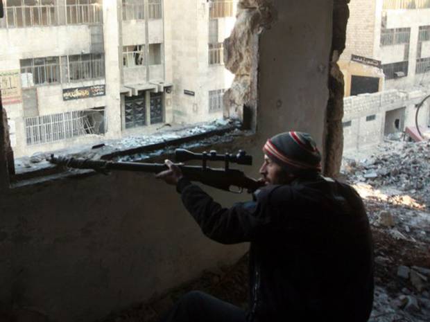 Bị vây khốn từ 3 phía, quân nổi dậy Syria cầu cứu Mỹ - 1