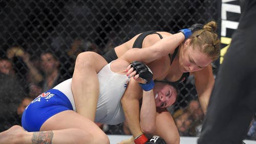 UFC: 14 giây, hoa khôi Rousey hạ gục Zingano - 4