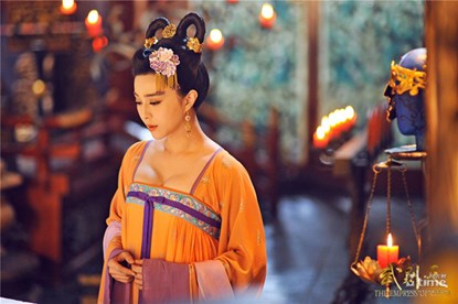 Những thềm ngực gợi cảm nhất phim cổ trang - 5