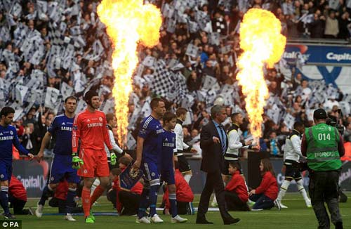 Chelsea vô địch League Cup: Quái kiệt Mourinho - 1