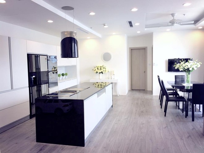 Sao Việt tậu nhà, xế hộp đầu năm - 8
