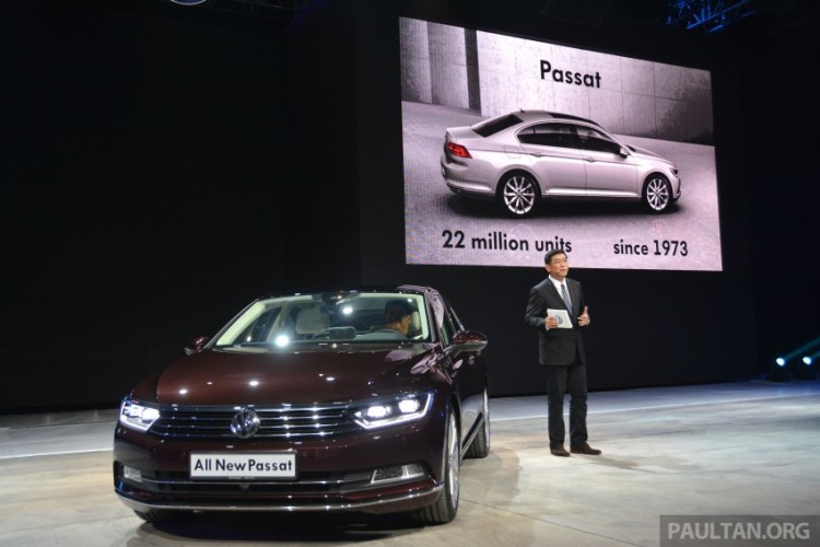 Volkswagen Passat giành giải bình chọn “Xe của năm” 2015 - 1