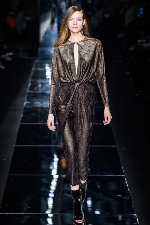 Quyến rũ đến mê hoặc với Blumarine FW 2015 - 13