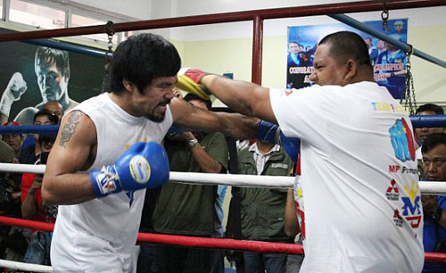 Pacquiao thách đấu Mayweather vì con cái - 7