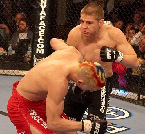 5 trận đấu hạ màn nhanh nhất lịch sử UFC - 5