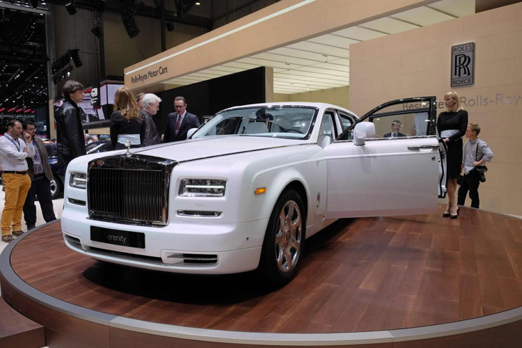 Phiên bản đặc biệt Rolls-Royce Phantom Serenity được phát triển trên nền chiếc Phantom Series II
