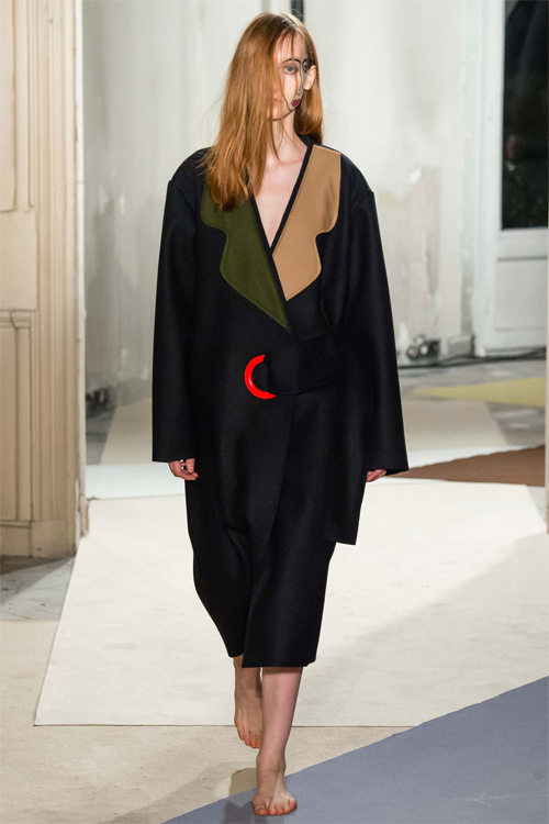 Bộ sưu tập trần trụi khuấy đảo sàn diễn Paris - 9