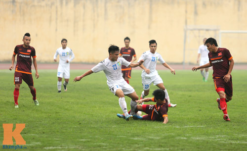U23 Việt Nam: Các "tân binh" từ U19 đã ghi điểm - 1