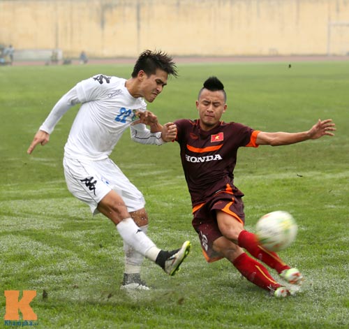 U23 Việt Nam: Các "tân binh" từ U19 đã ghi điểm - 7