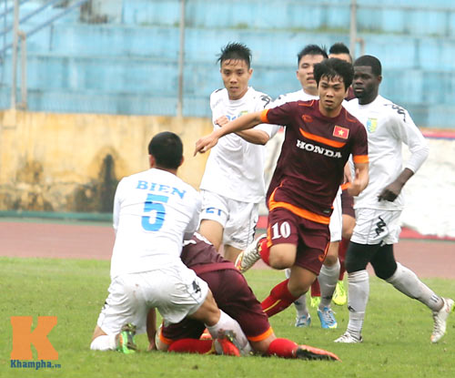 U23 Việt Nam: Các "tân binh" từ U19 đã ghi điểm - 6