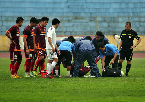 “Trung vệ thép” của U19 dính chấn thương nặng ở U23 VN - 1
