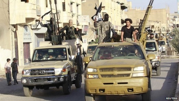 “Cuộc đời bị đánh cắp” của nữ bác sĩ Syria bị IS săn lùng - 3
