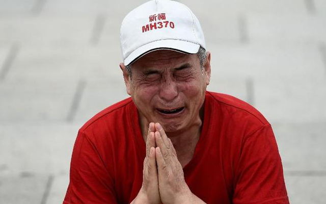 Một năm MH370: Ám ảnh nỗi đau và những cơn giận dữ - 1