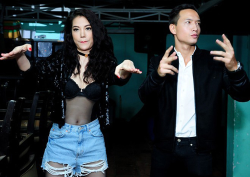 Top trang phục gây “ồn ào” của người đẹp Việt - 8