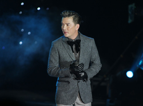 Siu Black nghẹn ngào "khóa môi" Mr. Đàm - 5