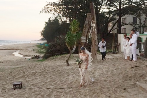 Phương Vy bí mật tổ chức hôn lễ trên bãi biển - 1