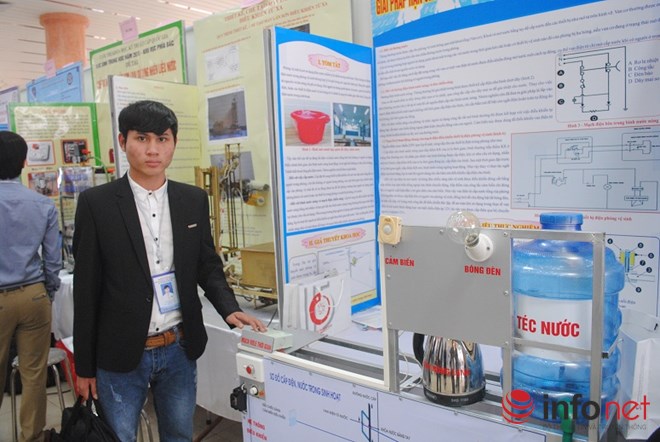 Độc đáo vật dụng sáng tạo của các “kỹ sư nhí” - 14