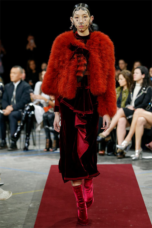 Vẻ đẹp nữ hoàng Anh trong tuyệt phẩm của Givenchy - 9