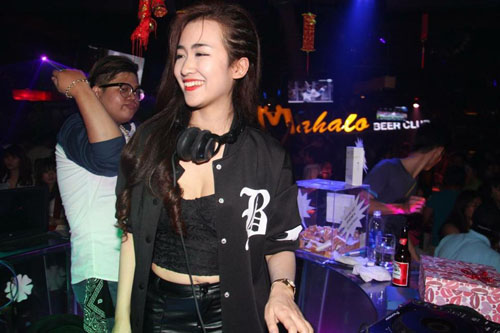 DJ Trang Moon: Mặc đồ hợp với Sơn Tùng M-TP không khó - 1