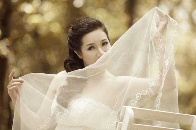 Thanh Thanh Hiền lựa chọn Ba Vì là địa điểm chụp ảnh cưới vì cô muốn ảnh cưới của mình có chút khác lạ và mới.