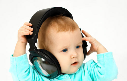 Bốn bí quyết giúp trẻ thông minh từ thơ ấu - 1