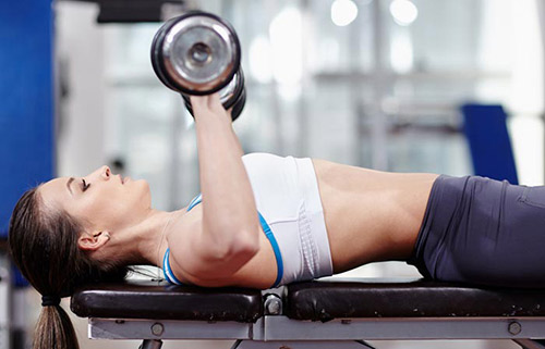 10 bài tập giúp bộ ngực luôn căng tròn - 1