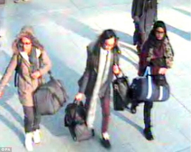 Bắt điệp viên giúp 3 nữ sinh Anh gia nhập IS - 1