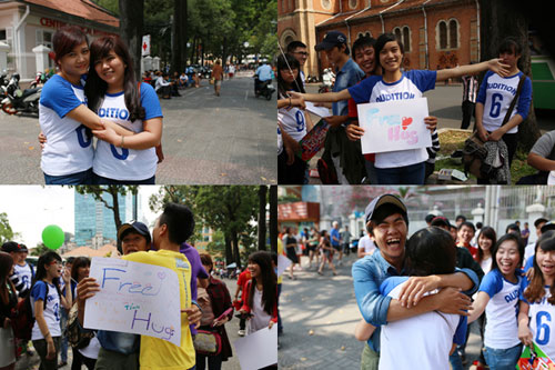 Giới trẻ Sài thành phấn khích với hoạt động Free Hug - 4