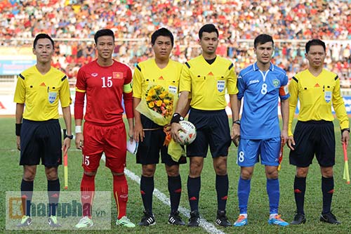 Bị U23 Việt Nam cầm hoà, cầu thủ Uzbekistan "thẫn thờ" - 1